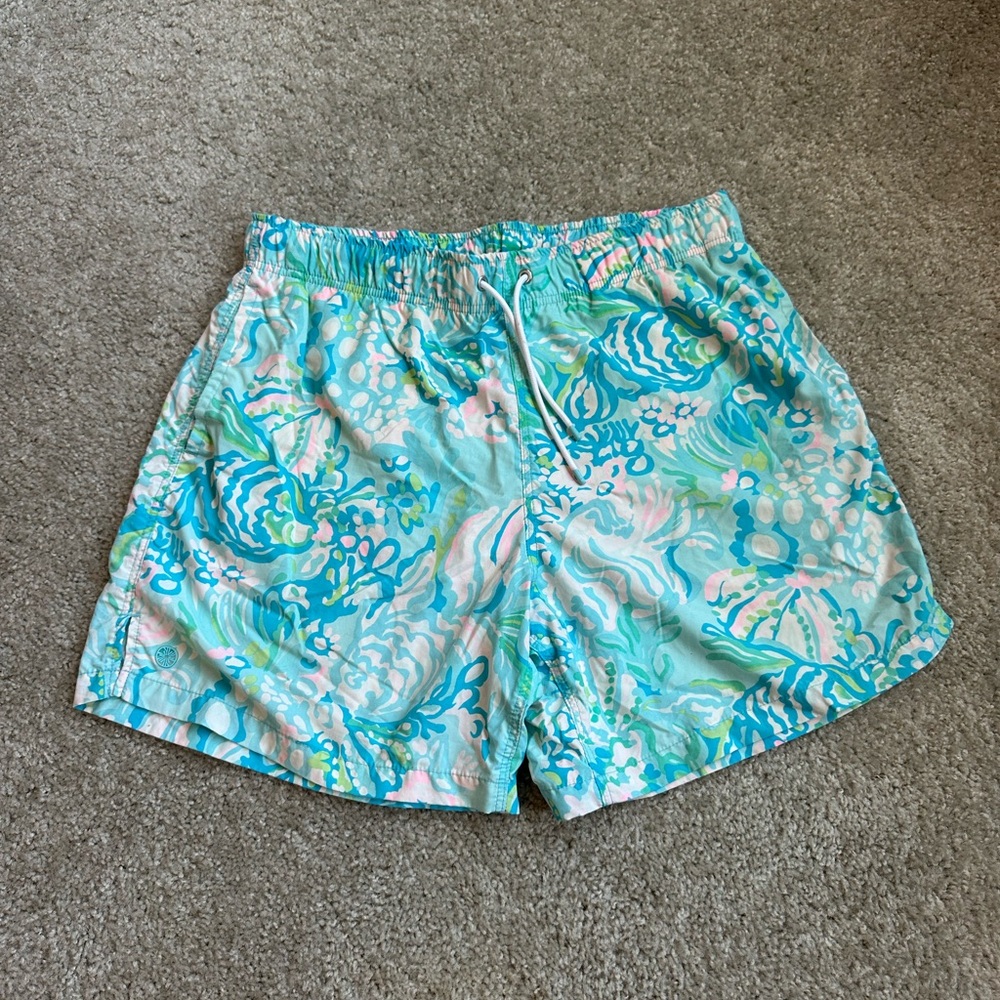🦄 Lilly Pulitzer Men’s swim trunks in Aqua La Vista